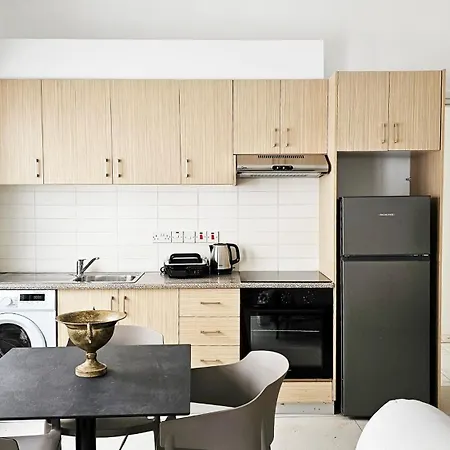Phaedrus Living Ledras Residences 103 Apartment *